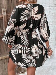 Vestido resort informal con cuello en V y mangas murciélago - Negro - Ver 5