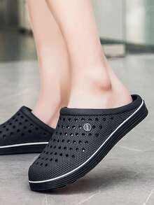 Men Split Design Flip Flops - Black - View 4