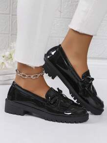 Vintage Style New 2025 Comfortable Fashion Elegant Chunky Heel Bowknot Slip-On Loafer Shoes, Round Toe Leather Flat Mary Jane Shoes With Fringes & Patent Finish - Black - View 2