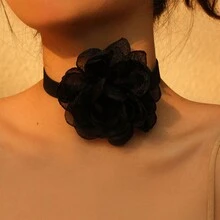 1入優雅的3D花裝飾女士頸圈，浪漫且可調節，適用於情人節、派對、表演和約會，是姐妹、朋友和節日的完美禮物 - 立體大花朵頸帶 - 查看 3