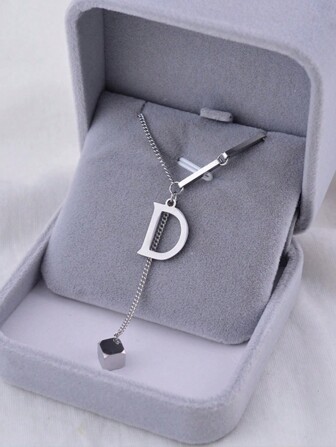 1pc Titanium Steel Gold Letter A-Z Pendant Necklace, Fashionable Cute Tassel Square Alphabet Combination Necklace Suitable For Girls/Women, Mother's Day Gift Jewelry