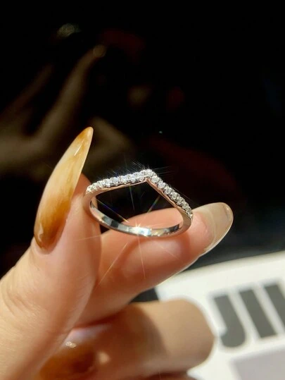 1Pc Elegant S925 Sterling Silver V Shape Moissanite Diamond Engagement Ring Wedding Band For Women Promise Ring Eternity Ring Anniversary Ring Valentine's Day Gift Suitable For Holiday Dates Party Daily Wear