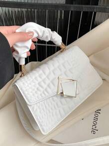 Fashionable Solid Color Women's Cloud-Shaped Pleated Handbag With Metallic Hardware Decoration, Versatile Flip-Over Shoulder Or Crossbody Bag For Casual Or Work - White - View 7