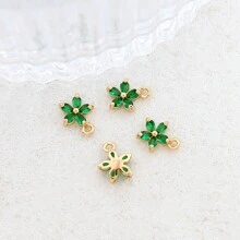 4 piezas de colgantes de flores coloridas simples con 8 colores diferentes (de 5 pétalos) para manualidades de pendientes, pulseras, collares, materiales para hacer joyas para el Día de San Valentín