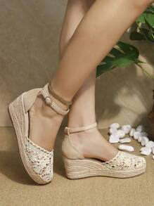 Frauen Bequeme Wedge Sandalen mit hohen Absätzen, geflochtenem und ausgeschnittenem Design, dicker Plattform und Knöchelriemen - Aprikosenfarben - Übersicht 2