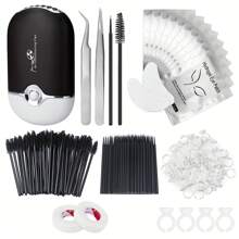 215 pièces Kit de fournitures pour extensions de cils, kit de cils pour débutants en extensions de cils, souffleur d'air USB, 2 pinces à cils, 100 brosses à mascara, 50 applicateurs micro, 50 porte-gobelets, 2 rubans, 10 tampons oculaires. Cadeau de Noël
