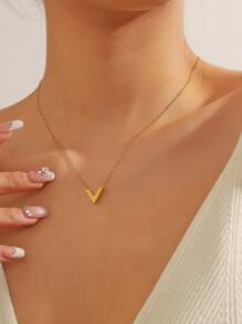 1pc Fashionable Classic V Shape Pendant Necklace
