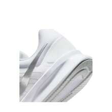 Nike Run Swift 3 Running Shoe - White/ Silver/ Pure Platinum - View 11