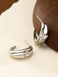 1對S925純銀耳環，銀色心形方框頭鑲嵌光滑C形耳環，適合女性，簡約時尚風格，適合日常佩戴 - 銀色 - 查看 6