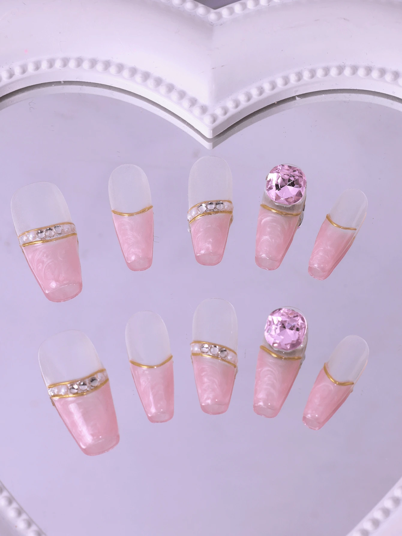 2 Stück Funkelnde Sonnenbrillen - V-Form Party Accessoire