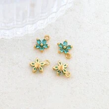 4 piezas de colgantes de flores coloridas simples con 8 colores diferentes (de 5 pétalos) para manualidades de pendientes, pulseras, collares, materiales para hacer joyas para el Día de San Valentín