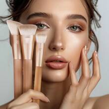 Real Techniques Juego de brochas de maquillaje Kit de rostro Latte, brocha para contorno, brocha para polvo, brocha para rubor, brocha para base - Café integral - Ver 1