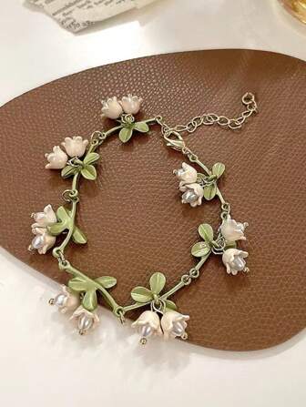 1pc Fresh & Lovely Forest Series White Lily & Faux Pearl Chain Bracelet For Women, High-End Accessory