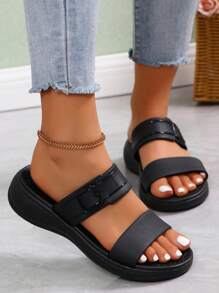 2024 New Arrival Ultra-Light Platform Slippers For Women, Spring/Summer Casual And Fashionable Beach Sandals