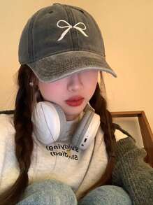 1pc Women's Fashion Bowknot Embroidery Decorated Baseball Cap, Spring/Summer Sweet & Cute Soft Brim Baseball Cap, Unisex Daily Wear Valentine's Day Valentines