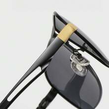 Lunettes de soleil mode rétro pour homme, modèle pilote en métal polarisé. Lunettes de mode élégantes avec verres miroir. Convient pour la conduite, le vélo, les activités extérieures, la pêche, les sports. Accessoires lunettes de soleil pour les vacances à la plage, l'extérieur, les voyages