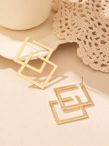 1pair Geometrical Hollow Square Pendant Retro Exaggerated Earrings For Women, European And American Style