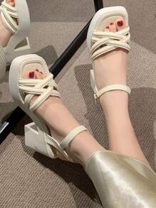 2026新款夏季时尚休闲百搭女鞋厚底坡跟高跟凉鞋 - 米色 - 查看 4