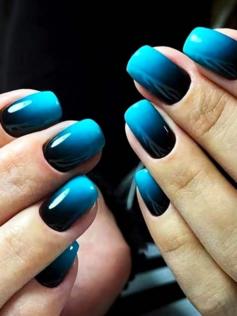 24 piezas Uñas postizas estilo francés cortas con degradado azul-negro, diseño clásico y versátil con característica desmontable, que incluye juego de gel y lima de uñas. Ideal para mujeres y niñas para usar en fiestas, bailes y diferentes escenas. Suministros de uñas para uñas presionadas. - Celeste - Ver 1