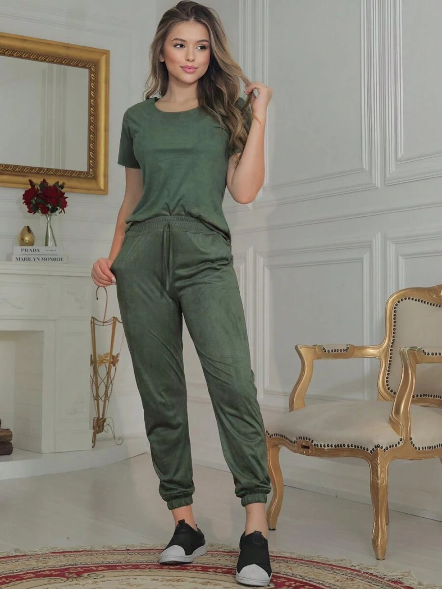 Women Two-Piece Outfits - 軍綠色 - 查看 1