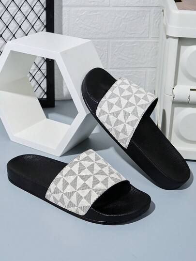 حذاء رجالي عصري بنمط هندسي عشوائي للارتداء في الداخل أو الخارج، مضاد للانزلاق ومقاوم للتآكل، مناسب للحمام ومنتجعات الشاطئ