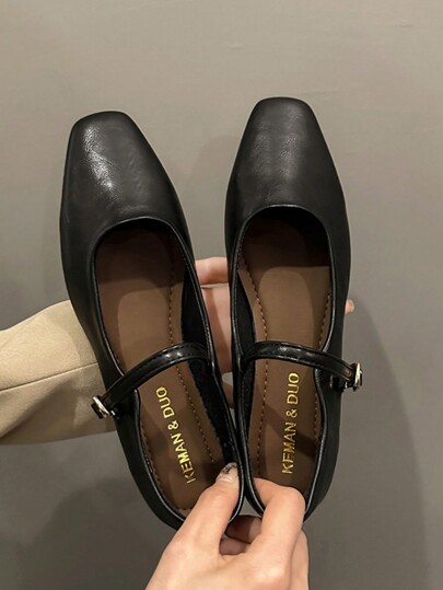 Zapatos de mujer de punta cuadrada, llegada de nuevos modelos de primavera / otoño 2023, zapatos bajos franceses estilo Mary Jane con suela antideslizante y suave para eventos nocturnos