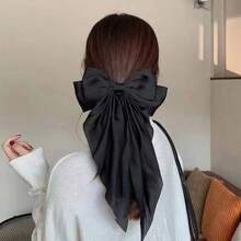 1 Large Bow Spring Clip For Women, Simple And Solid Color Matching, Suitable For Wearing Out