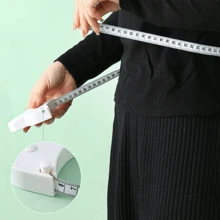 1 件双面伸缩软卷尺，用于测量腰围臂围胸围臀围（生产过程中可能会出现轻微划痕等轻微瑕疵，这些属于正常现象，不会影响外观或使用）