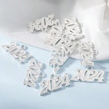 Vòng cổ mặt dây chuyền số cổ điển 2024 dành cho nữ, Quà tặng trang sức dự tiệc sang trọng bằng vàng bạc thời trang. Phụ kiện quyến rũ dành cho đồ thủ công DIY tốt nghiệp. - 2024 mặt dây chuyền - Xem 6