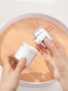 真空壓縮霜分配器瓶，1入組15毫升/30毫升/50毫升，便攜式空瓶，可轉移化妝品和護膚品，包括粉底和乳液，適合旅行 - 白色 - 查看 4