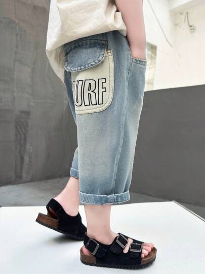 夏季用年輕男孩字母圖形對比口袋牛仔短褲