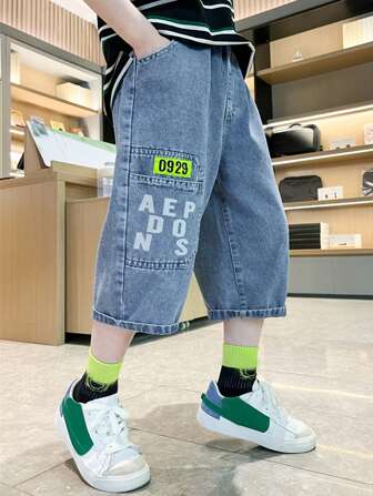 Tween Boy Letter Graphic Patched Detail Capri Jeans