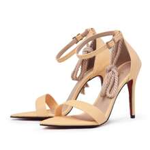 Sandália de Luxo Feminina Pêssego Claro Salto Alto 10cm Bico Fino Lançamento Verão Confortável Exclusividade Vitória Lugo