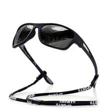 新款时尚运动眼镜，适合骑行、徒步、沙滩等户外活动，男士时尚眼镜，沙滩配饰，打造街头风造型，搭配毛衣、夹克、卫衣、连帽衫、皮裤和工装裤，是夏季海滩度假、户外活动和旅行的理想之选。