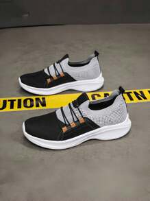 Atmungsaktive Paar Laufschuhe, leichte Jungen Laufschuhe, rutschfeste Mädchen Sneakers, Outdoor Flats für den Sommer