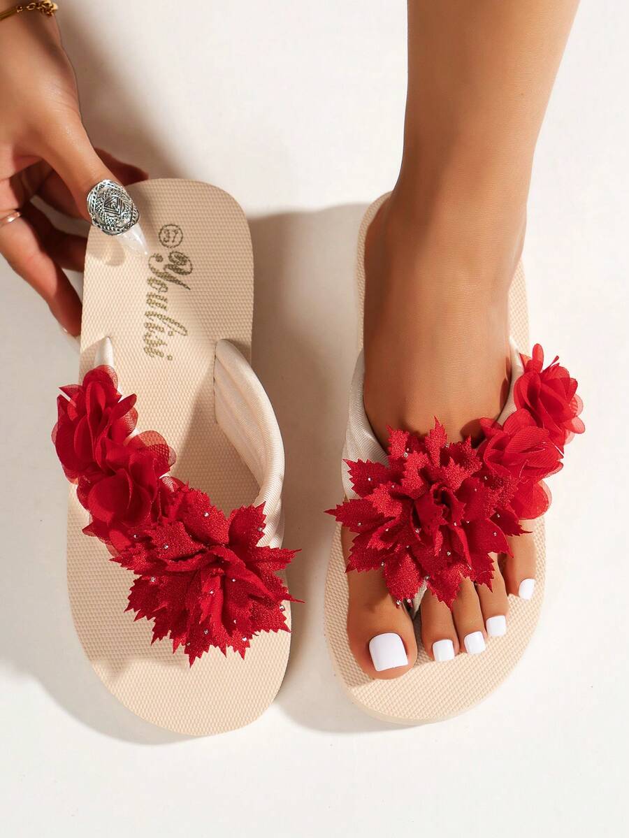 Women's Thick-Soled Summer Flip Flops, Fashionable Kitty Cat Rhinestone Gem & Pearl Beach Slippers - Red - View 1