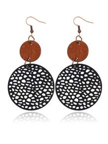 1對時尚木頭鏤空耳墜適合女士日常裝飾