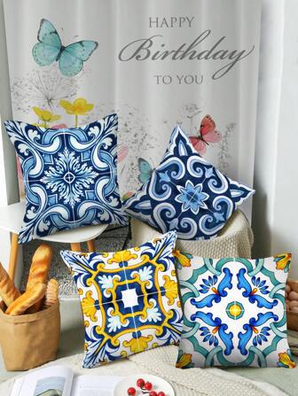 4入組藍黃花卉紋枕套，多種尺寸，室內外均可清洗使用，適用於家居裝飾、寢具、沙發和椅子坐墊套，適用於春夏、母親節、婚禮、生日、派對裝飾和節日配飾，採用數字印刷，時尚簡潔風格，適用於沙發、辦公室、家居和汽車，送禮枕頭，床上和沙發上的裝飾枕套，家居紡織品。