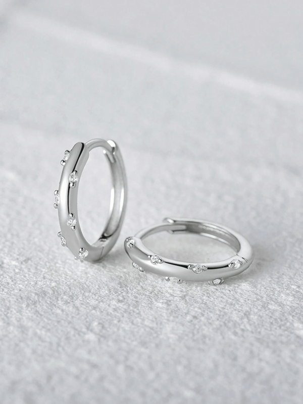 SereneSpark 2 piezas Pendientes huggie de circonio de plata esterlina 925 para mujeres, joyería fina diaria chapada 18K en oro vintage minimalista adecuada para regalo de aniversario de bodas