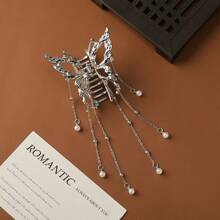 1pc Butterfly Metal Hair Clip Women's Premium Sense Half Tie Hair Clip New Chinese Fringe Small Hair Claw Hair Fascinator Tiaras Hair Clips Hair Jaw Clip Hair Clamps Hair Clutch Hair Catcher Clip, School Stuff, College Fall Winter Claw Clip Hair Accessories For Women For Vacation Outfits Woman