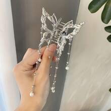 1pc Butterfly Metal Hair Clip Women's Premium Sense Half Tie Hair Clip New Chinese Fringe Small Hair Claw Hair Fascinator Tiaras Hair Clips Hair Jaw Clip Hair Clamps Hair Clutch Hair Catcher Clip, School Stuff, College Fall Winter Claw Clip Hair Accessories For Women For Vacation Outfits Woman