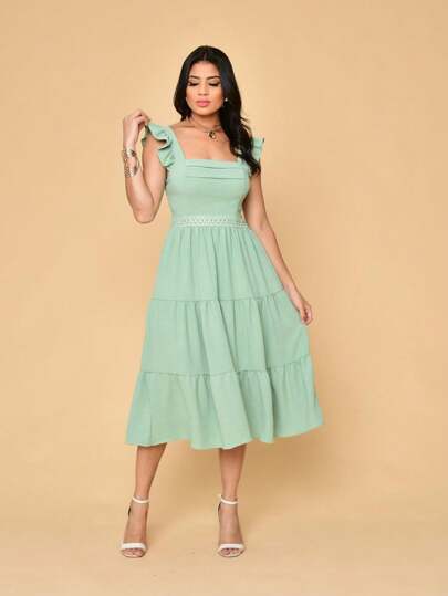 Vestido midi luxo duna lisa com babada na manga e renda na cintura