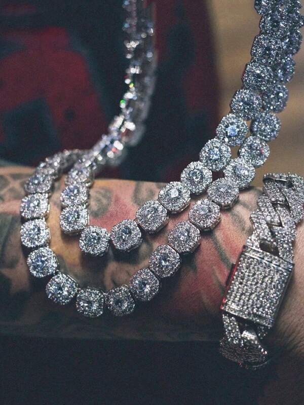 قلادة معلقة مكعبات صدفية متجمدة للرجال بأسلوب الستريت وير الأوروبي والأمريكي ، ملحق هيب هوب راب فاخر ، عناصر أنيقة ذات مظهر مربع للرجال