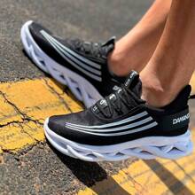 Men Sneakers - Đen và trắng - Xem 2