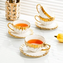 1套(附茶杯一只和茶碟一只)金色陶瓷咖啡杯，馬克杯，水杯，茶杯，適用於家居裝飾和禮品