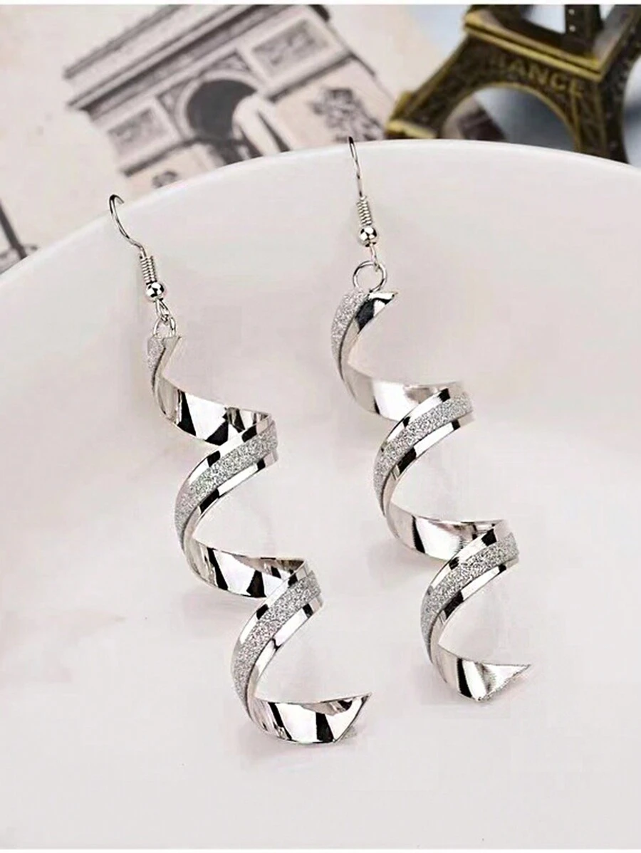 1 Pair Geometric Spiral Design Matte Long Earrings With Personalized