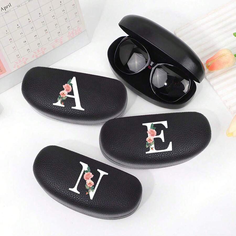 1 pezzo Custodia rigida per occhiali da sole con iniziale, Custodia protettiva per lettere da A a Z per occhiali da sole e da vista, Scatola di immagazzinaggio con ciondolo a forma di iniziale adatta per la maggior parte degli occhiali e degli occhiali da sole per la festa di San Valentino - nero - Visualizzare 1