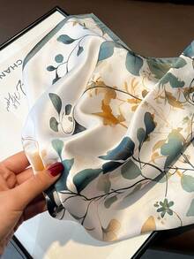 1 pieza Pañuelo de seda de mora 100% con estampado floral elegante, accesorio versátil de primavera para mujeres - Verde Oscuro - Ver 5