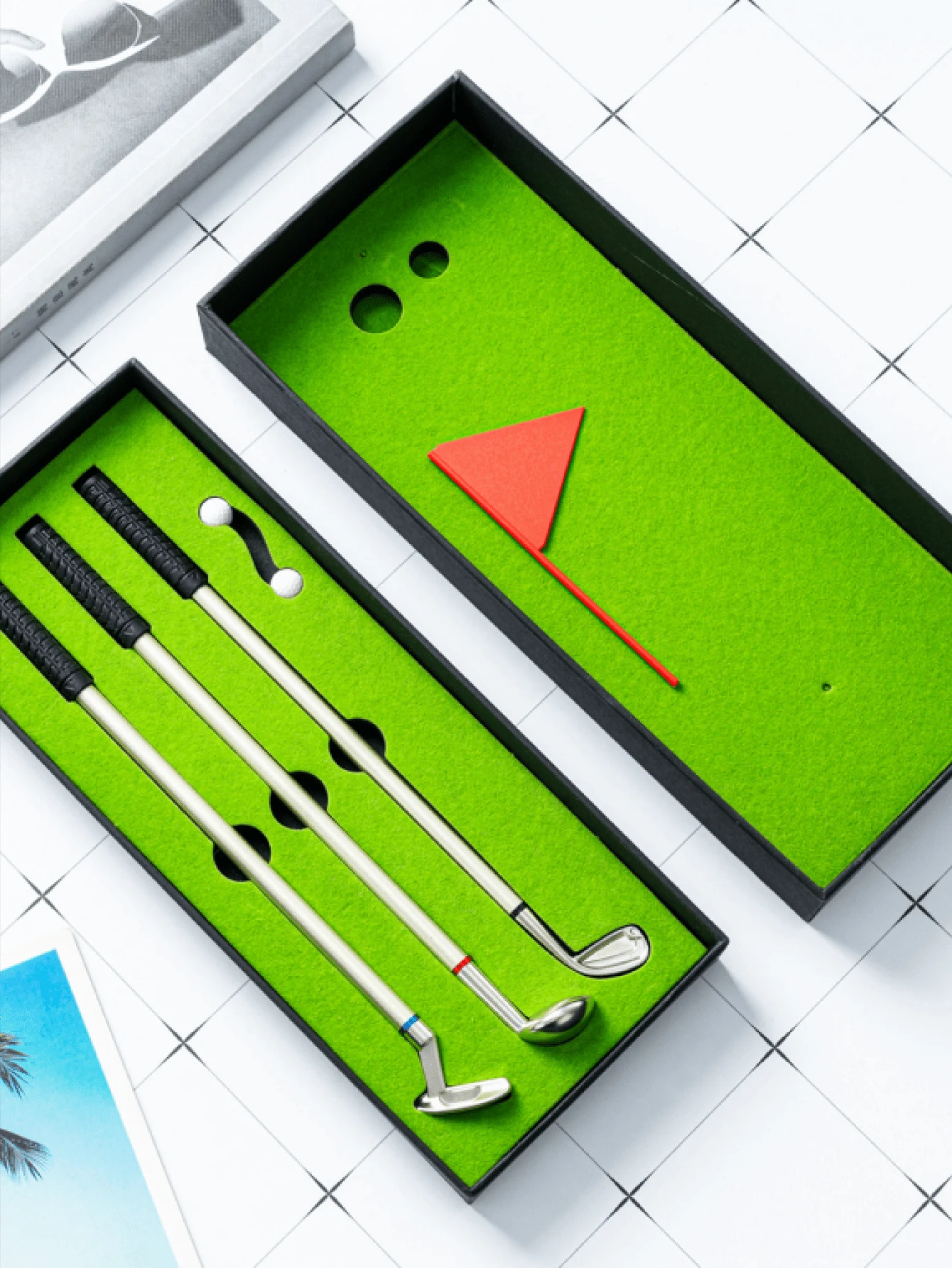1套迷你高爾夫主題金屬圆珠筆套裝，卡通設計 - 帶咔嗒聲的筆帽，適合18歲以上人士 | 高爾夫球愛好者的理想禮物，高爾夫球配件圆珠筆 - 彩色 - 查看 1