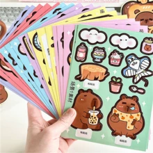 1 pieza Libro silencioso de Capibara en caja de regalo - Libro con mecanismo de porpoise de dibujos animados, pegatinas lindas, material para manualidades DIY (estilo aleatorio) - Multicolor - Ver 6